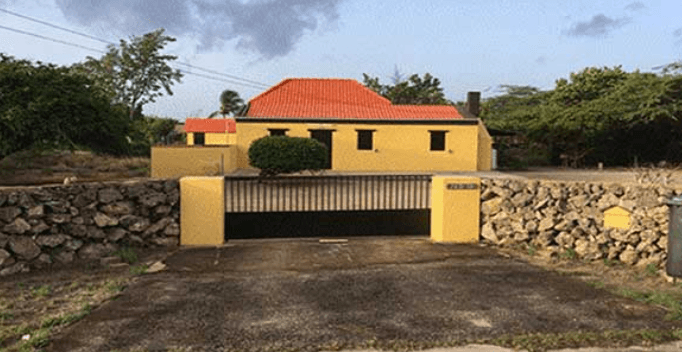 Colonial House
