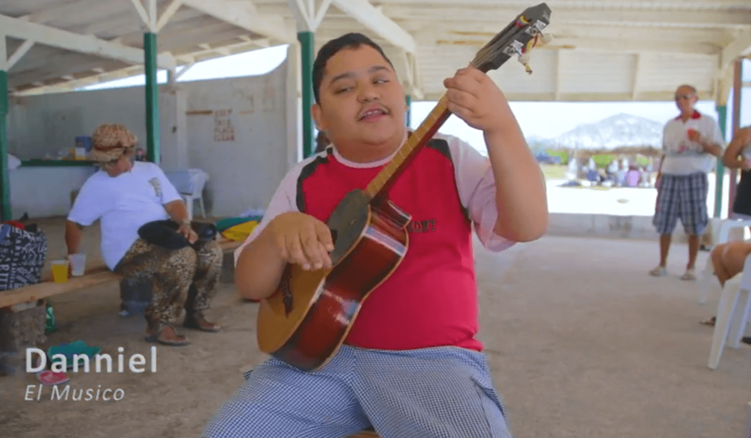 ArubaTV - Danniel El Musico young Aruban musician playing guitar on Aruba TV Plus